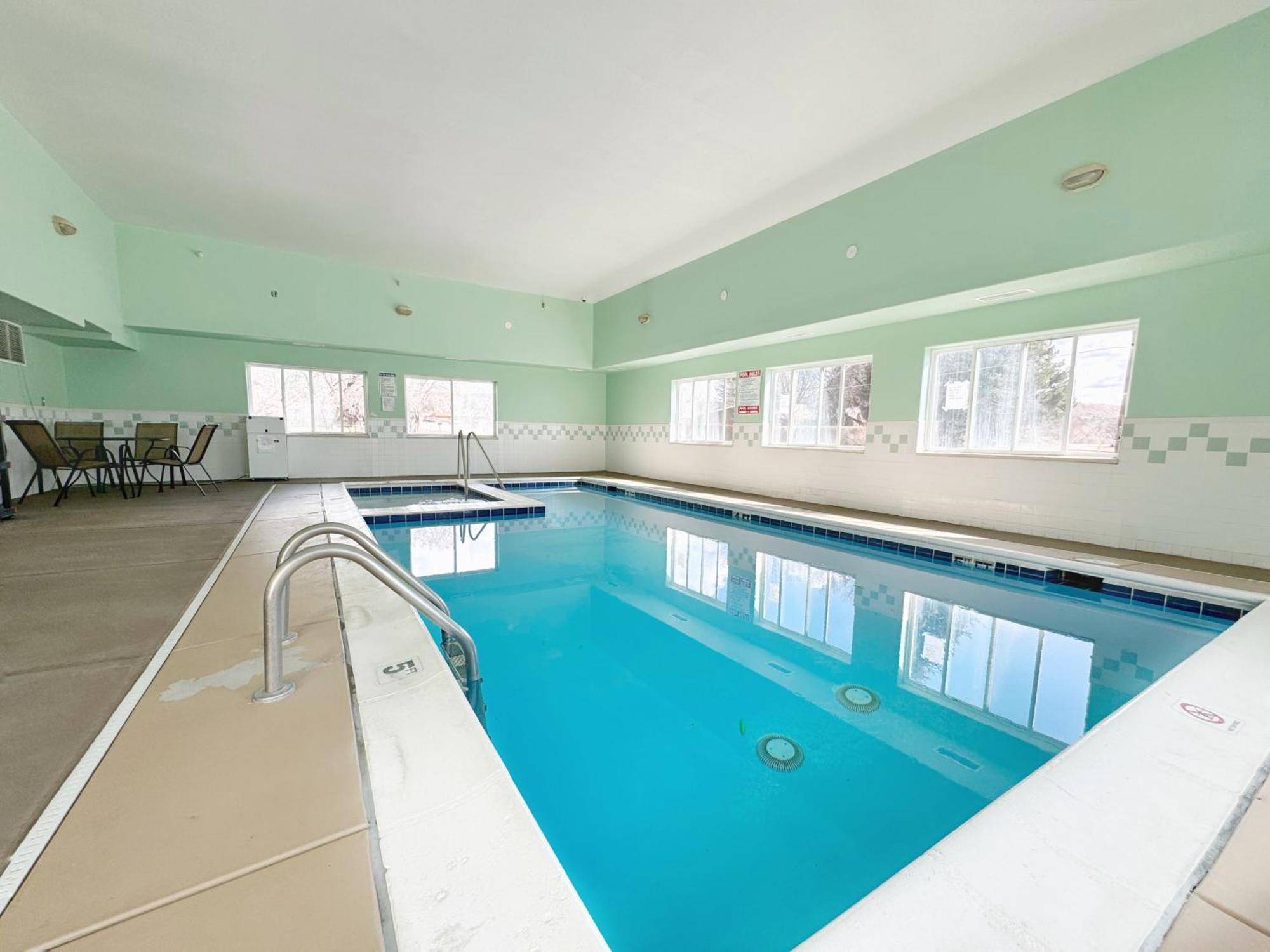 Stay Wise Inn Cedaredge Екстериор снимка